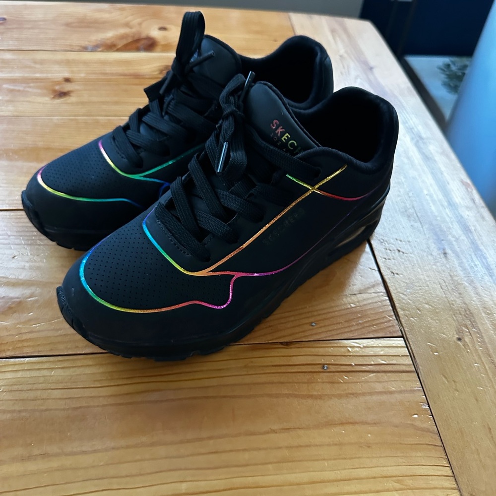 Skechers women’s ' Black Sneakers with Colorful Trim